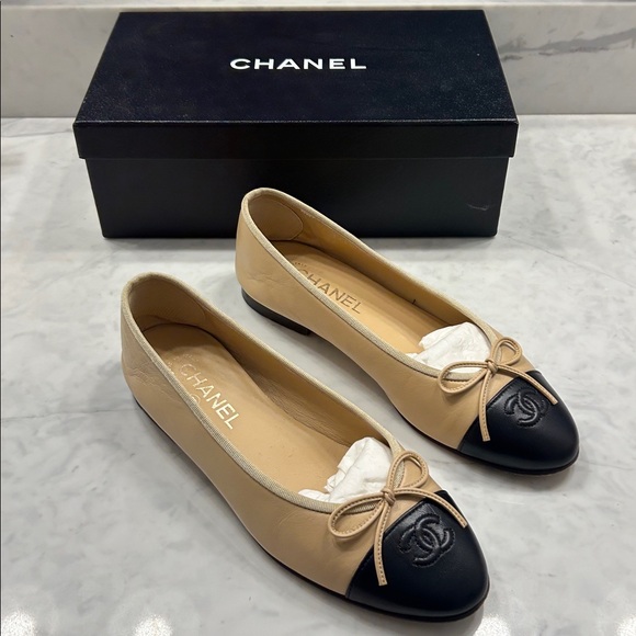 Chanel ballerina flats - Picture 3 of 15